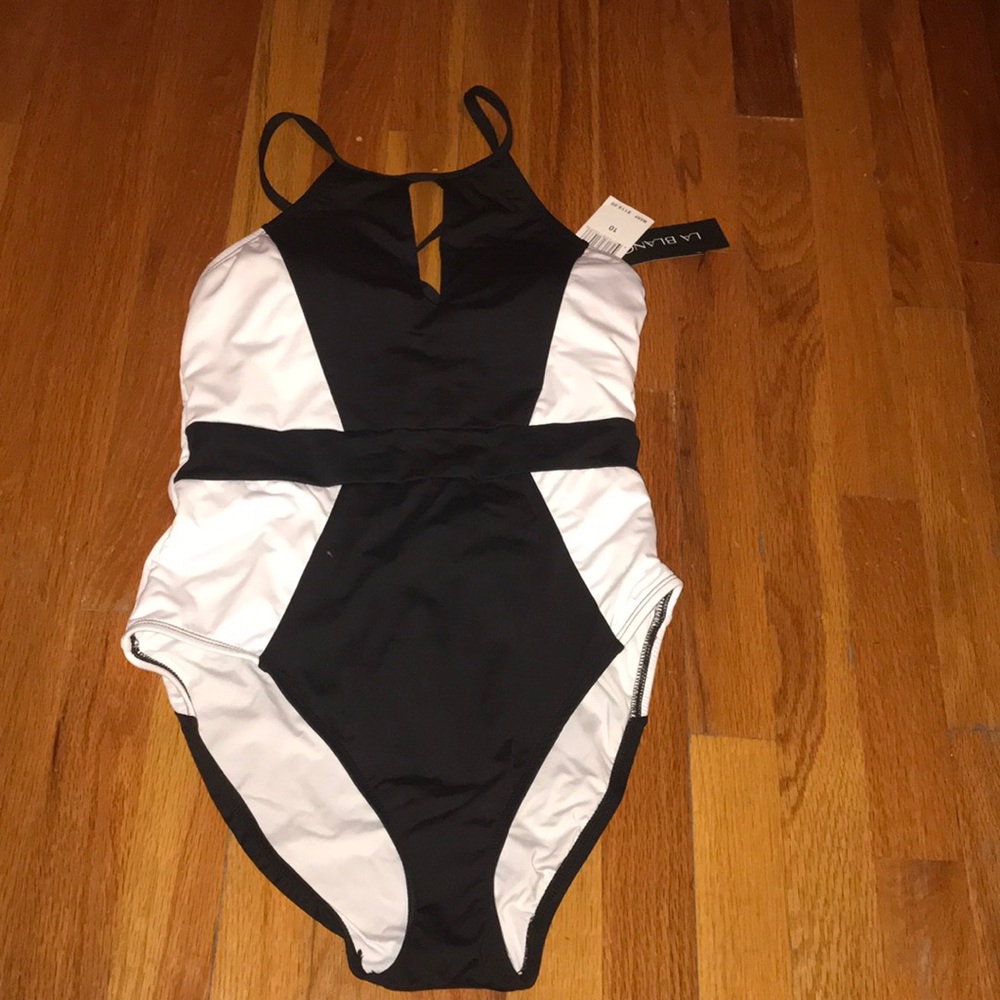 La BLANCA swimsuit